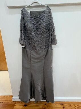 Rina - Mother of the Bride & Groom Dress